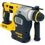 DCKT4T10P4 18V XR 10 Piece Power Tool Kit with 3 x 5.0Ah Batteries &amp - view 8