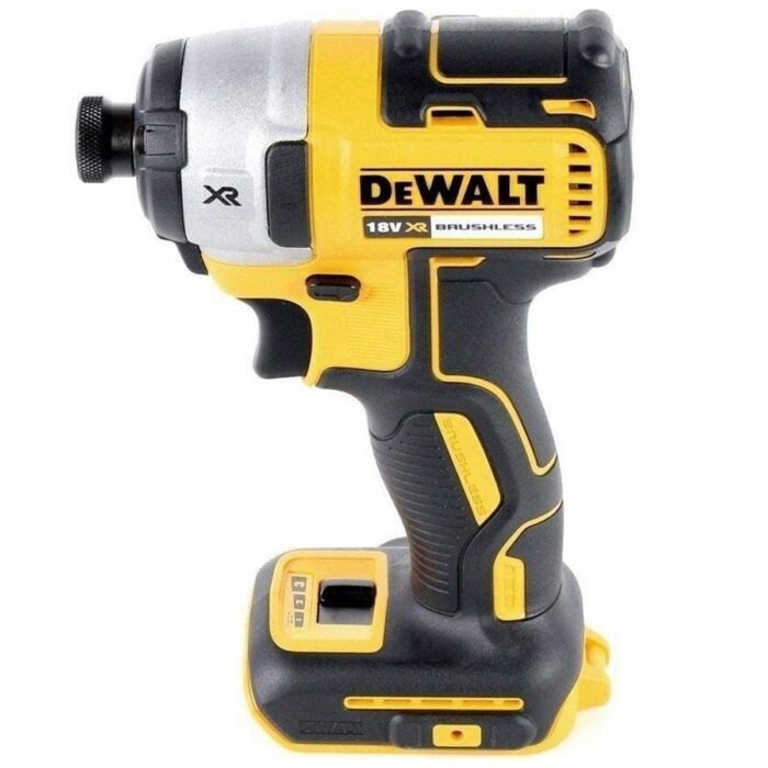 DCKT4T10P4 18V XR 10 Piece Power Tool Kit with 3 x 5.0Ah Batteries &amp - view 5
